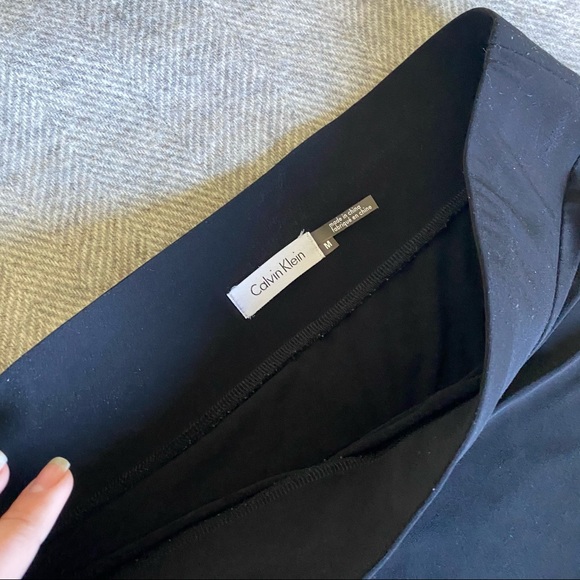 CALVIN KLEIN Black Maxi Shirt (size M) - Picture 3 of 4